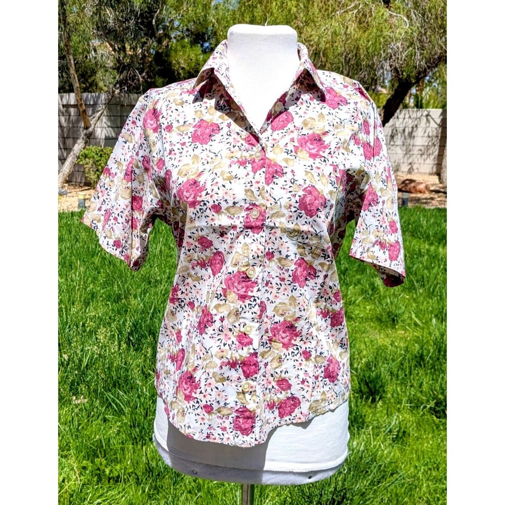 Tllley Endurables Women’s XS Rose Floral Print Button Blouse S/S Shirt Top EUC